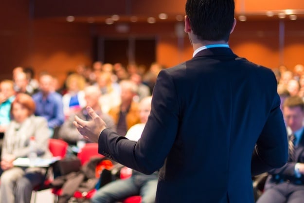 how to become a motivational speaker