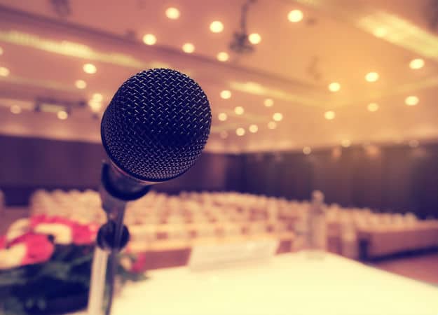 Learn How to Sell From The Stage | Superstar Speaker Training | Why Speaking For Free Is More Lucrative Than Getting Paid To Speak